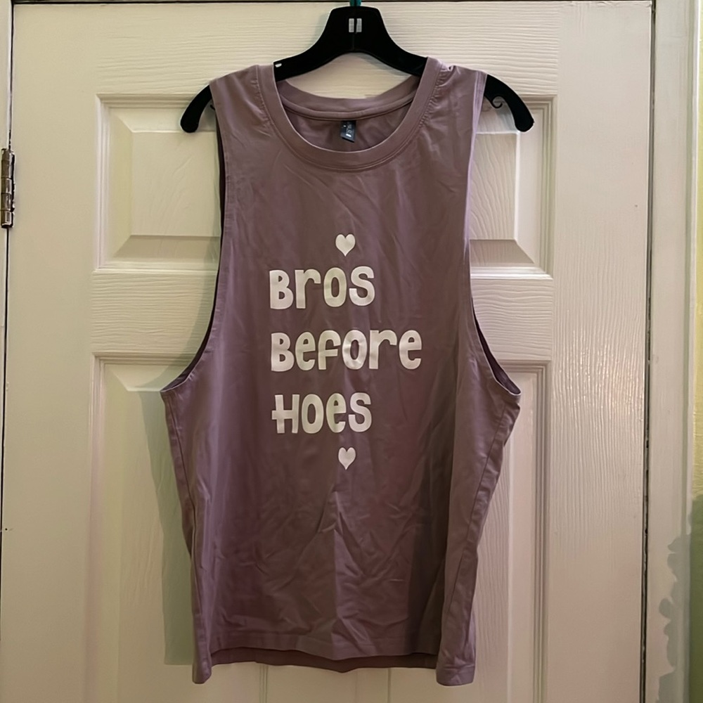 MEN’s JJ Malibu sleeveless tank top in size SMALL